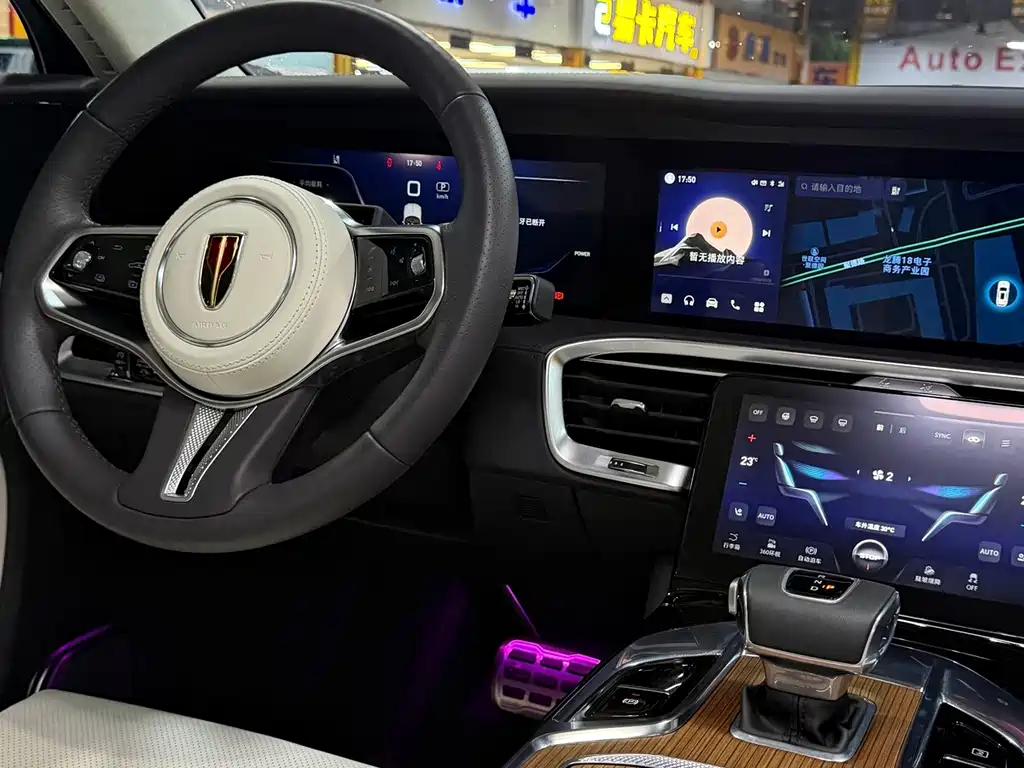 Hongqi Hongqi E-HS9 — миниатюра 20