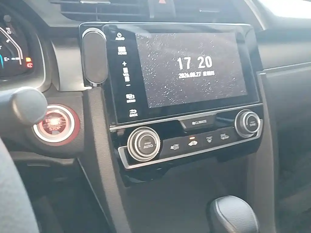 Honda Civic — миниатюра 13