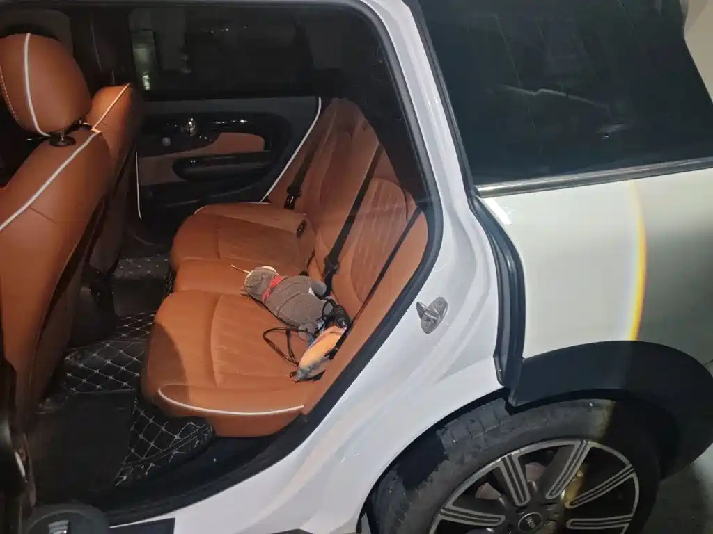 MINI Mini Clubman — миниатюра 13