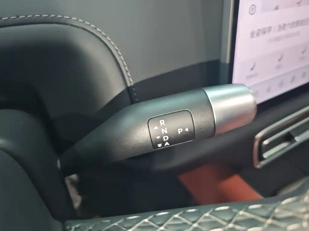 Li Auto Li L6 — миниатюра 14