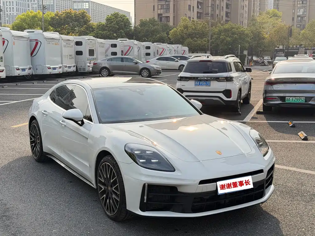 Porsche Panamera — миниатюра 6