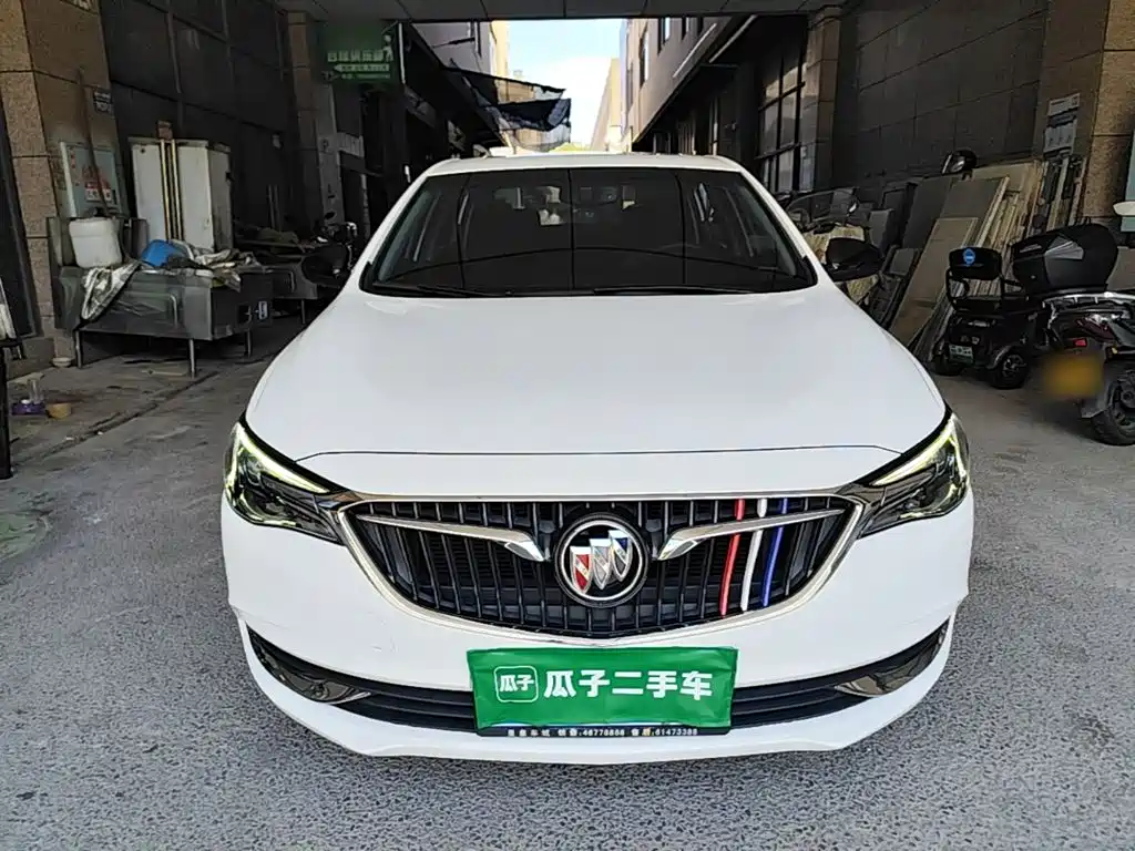Buick Excelle — миниатюра 3