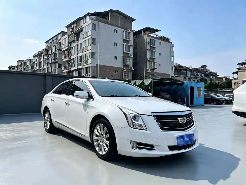 Cadillac XTS — миниатюра 3