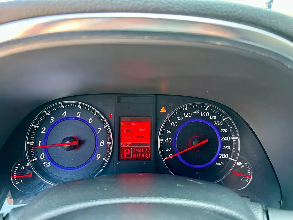 Infiniti FX — миниатюра 30