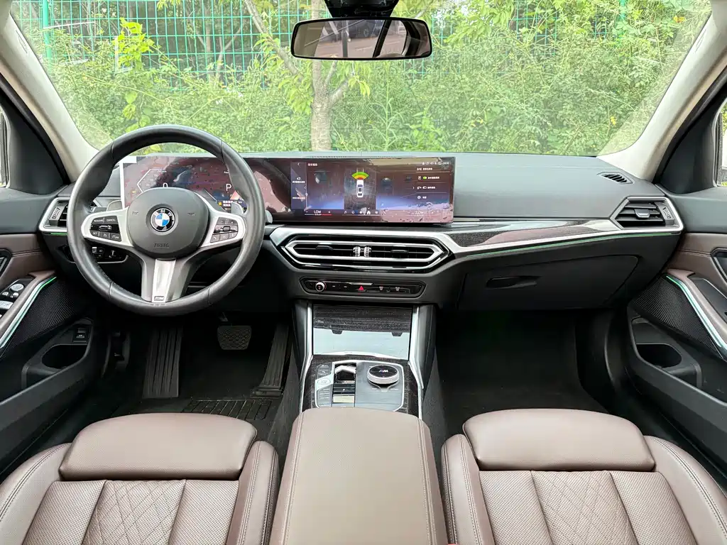 BMW 3 Series — миниатюра 16