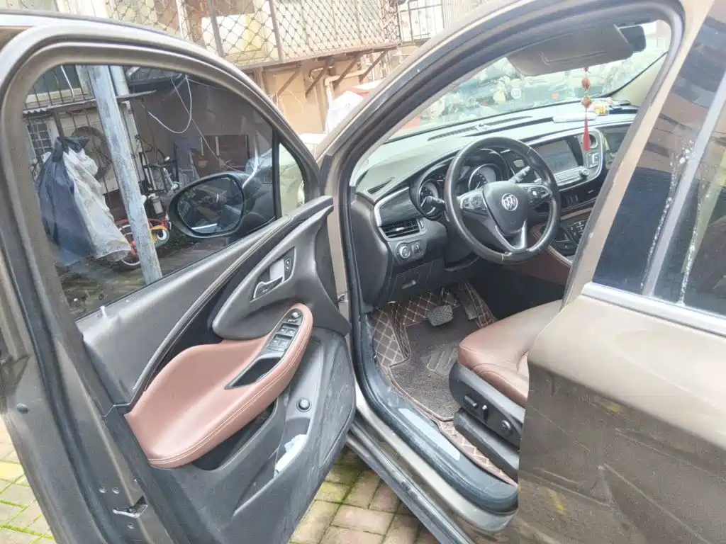 Buick Envision Plus — миниатюра 17