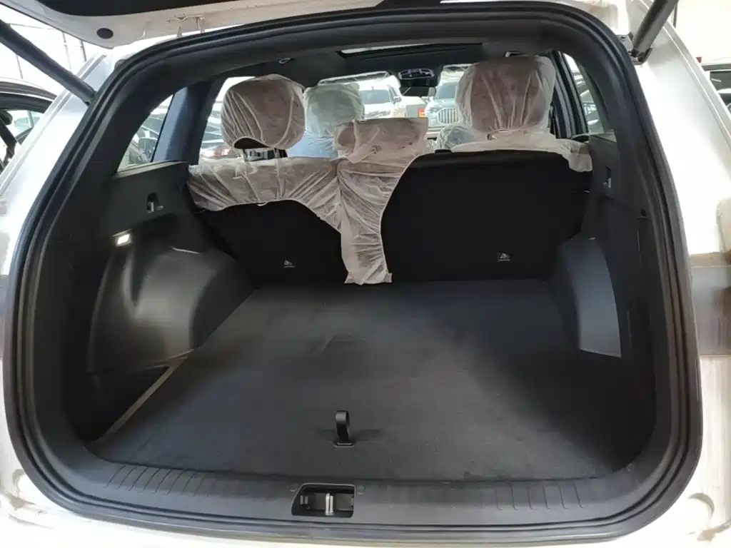 Geely Xingyue L — миниатюра 19