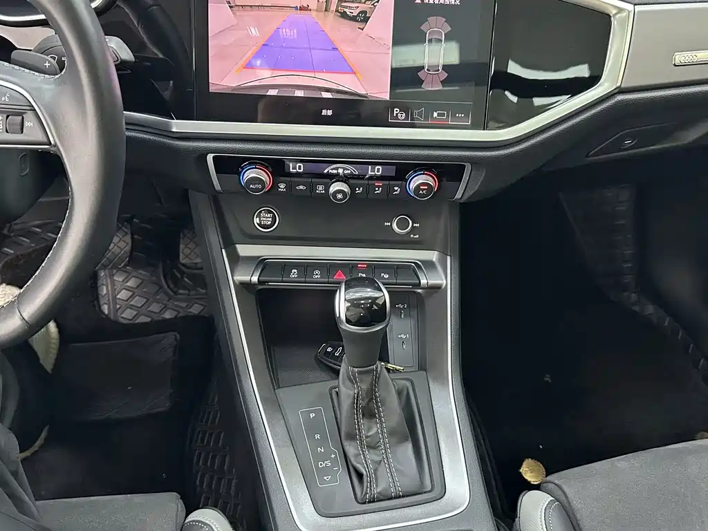 Audi Q3 — миниатюра 14