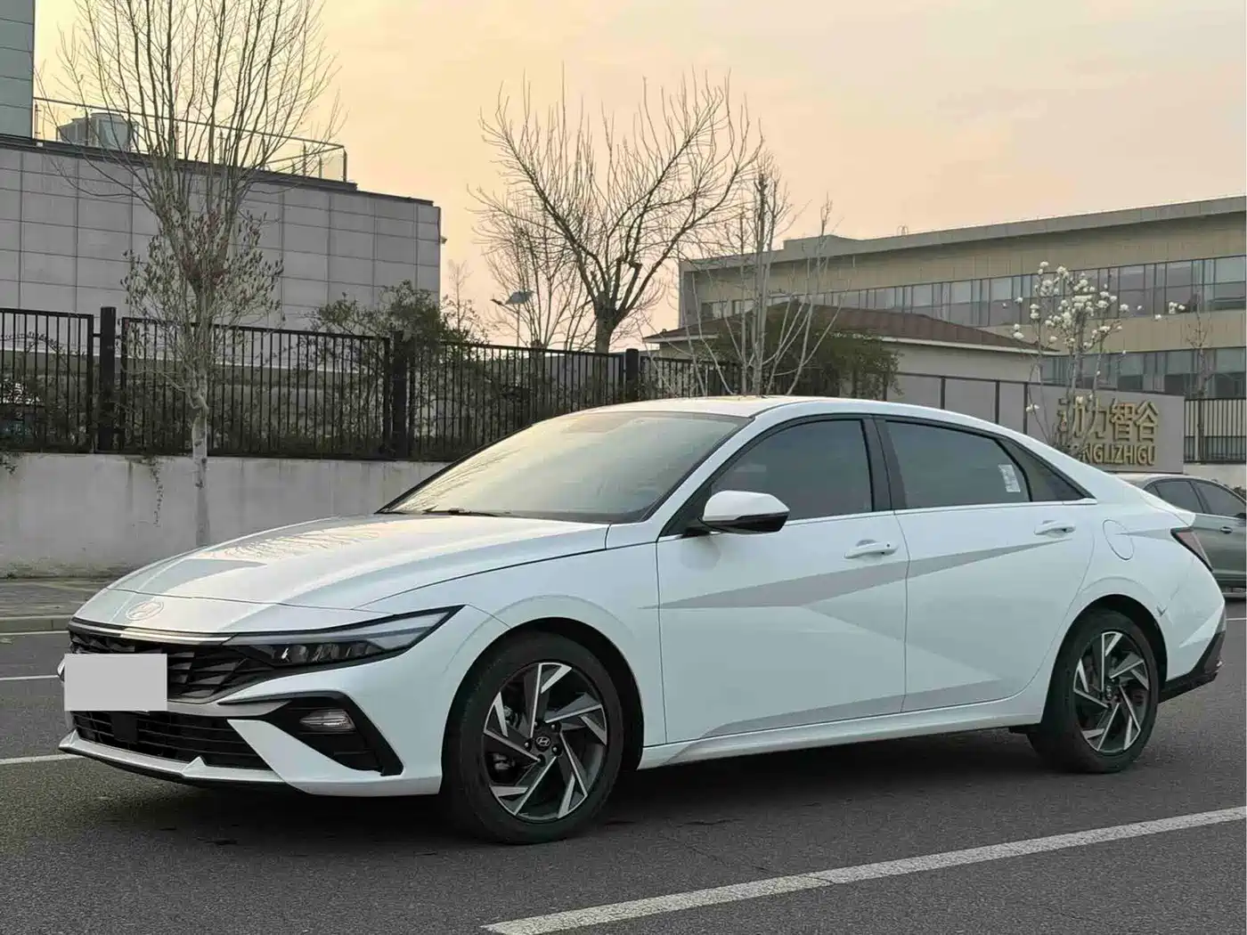 伊兰特 2023款 1.5L CVT GLX精英版 2023