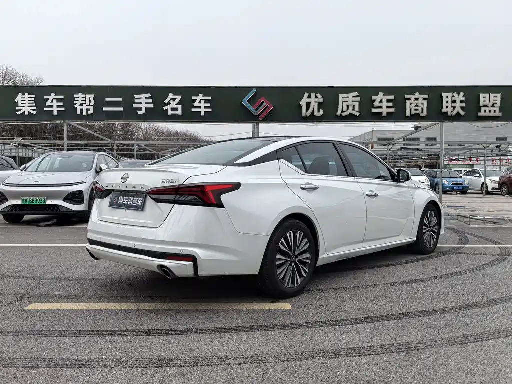 Nissan Teana — миниатюра 5