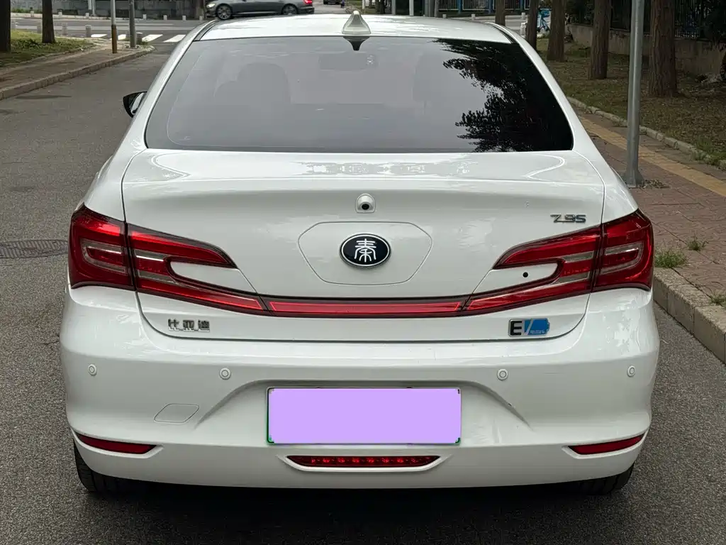 BYD Qin NEV — миниатюра 4