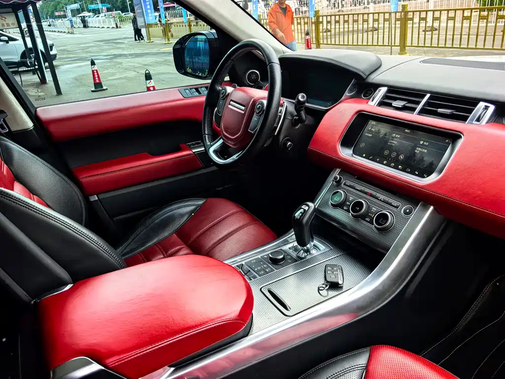 Land Rover Range Rover Sport 2017 3.0 SC V6 DYNAMIC