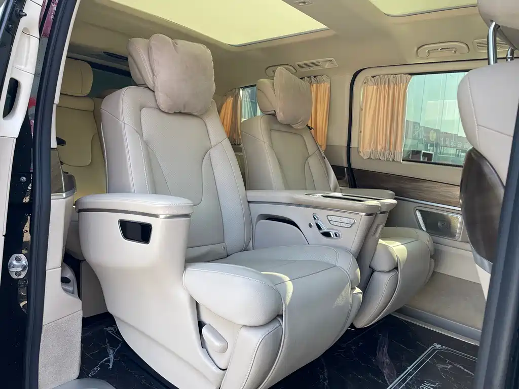 MERCEDES-BENZ V CLASS