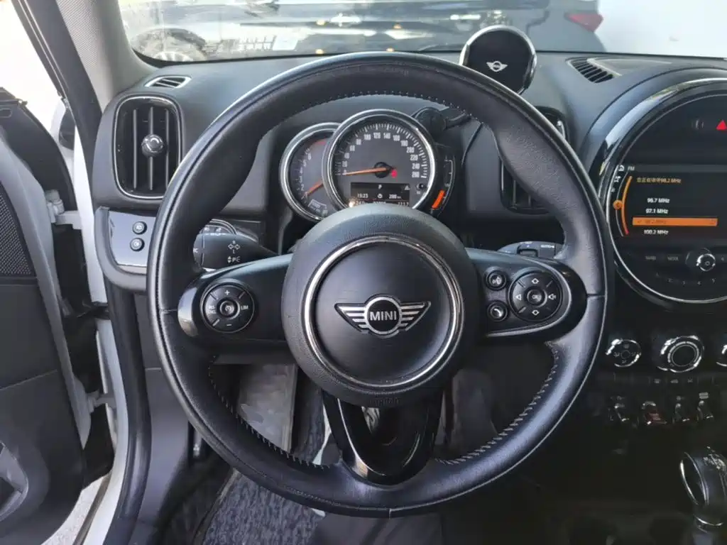 MINI Mini Countryman — миниатюра 11