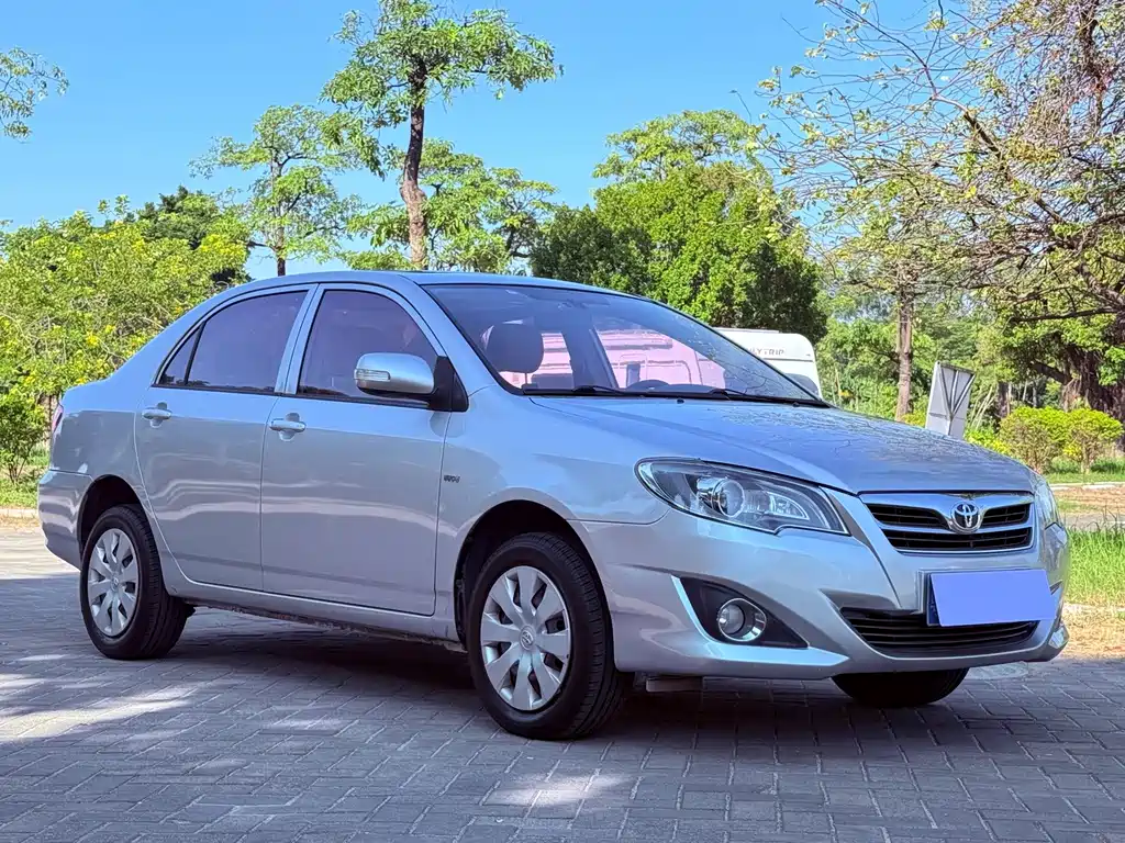 Toyota Corolla — миниатюра 3