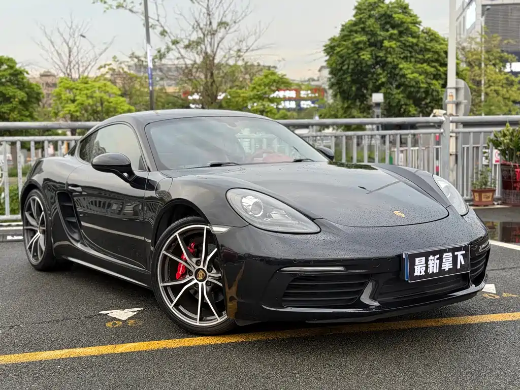 Porsche 718
