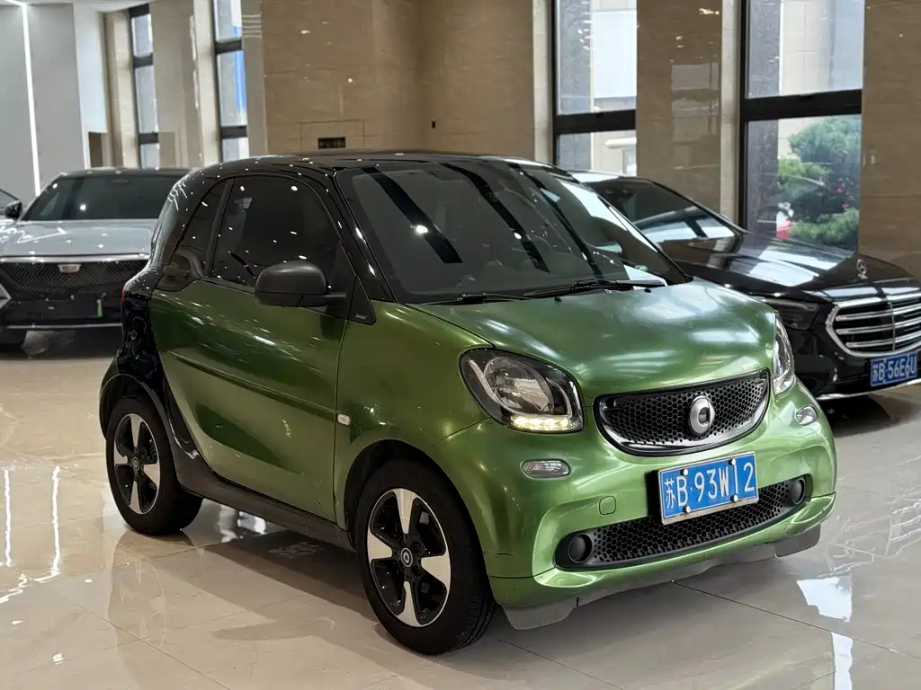 smart Smart Fortwo — миниатюра 3