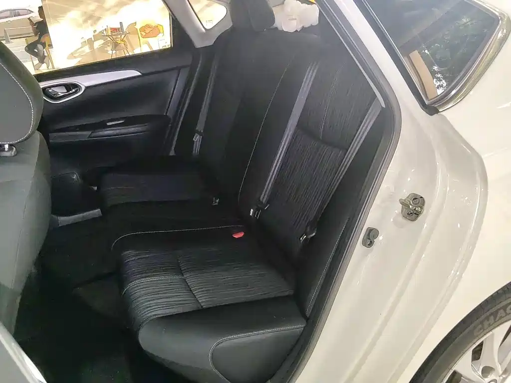 Nissan Sylphy — миниатюра 12