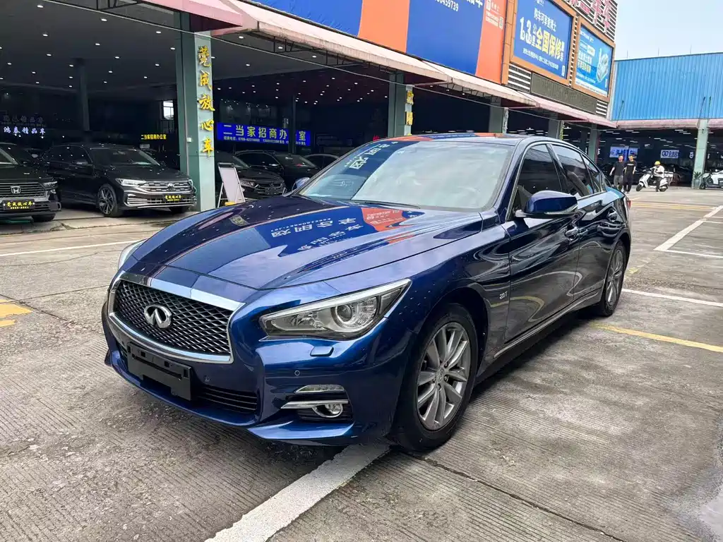 Infiniti Q50L 2016 2.0T Enjoy