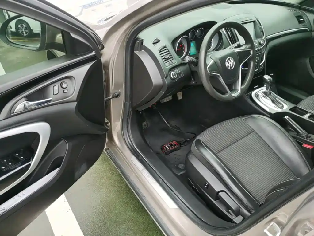 Buick Regal — миниатюра 16