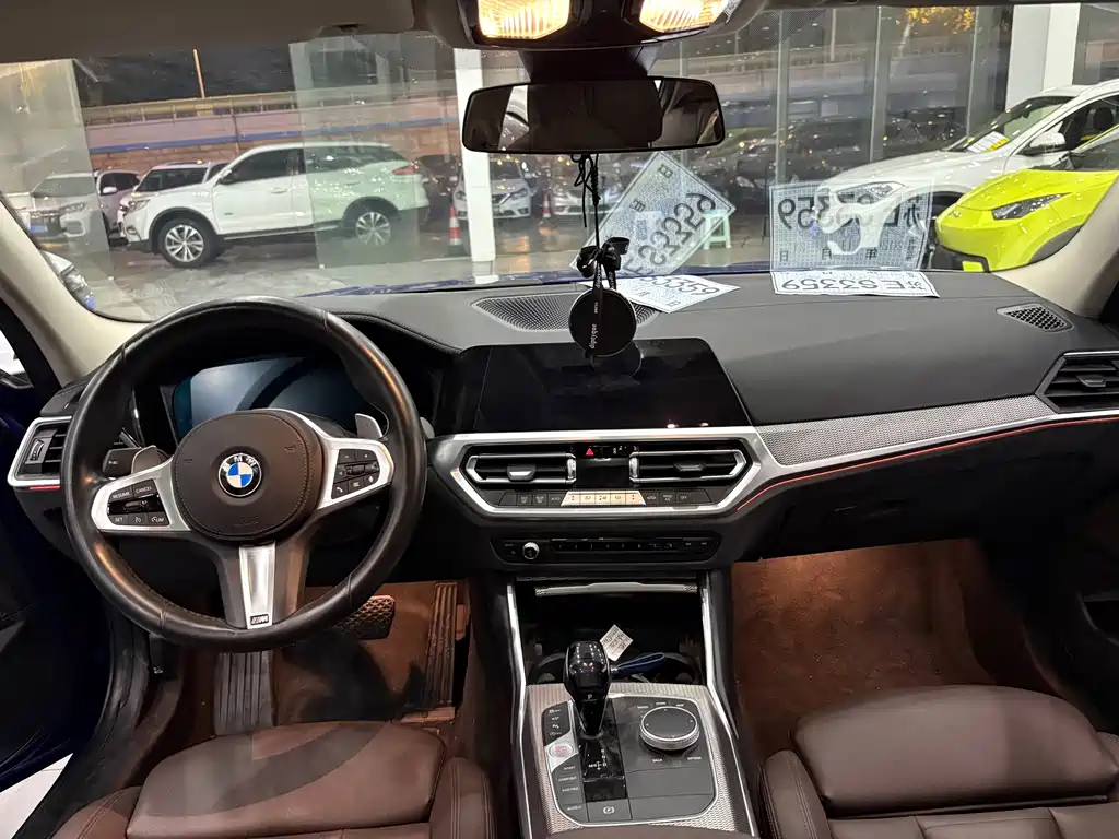 BMW 3 Series — миниатюра 5