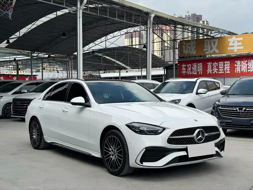 Mercedes-Benz C-Class — миниатюра 3