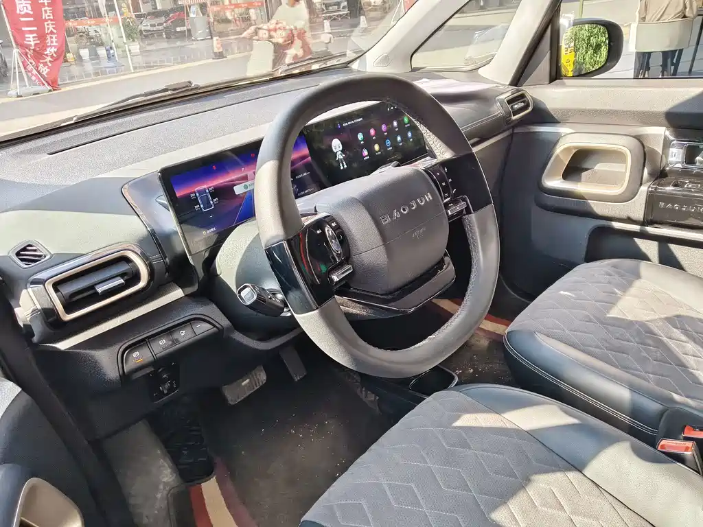 Baojun KiWi EV — миниатюра 9