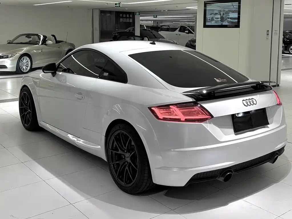 Audi TT 2017 TT Coupe 45 TFSI quattro