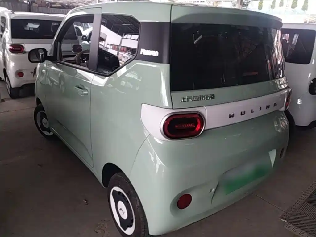 Wuling MINIEV — миниатюра 5