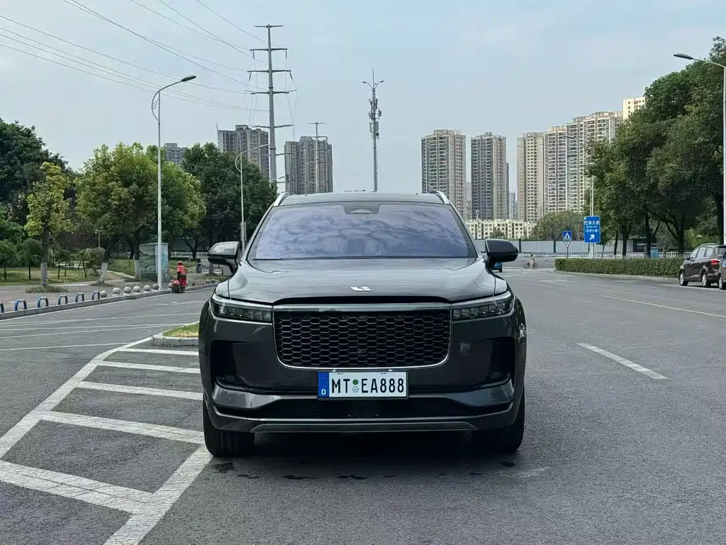 Li Auto Li ONE — миниатюра 3