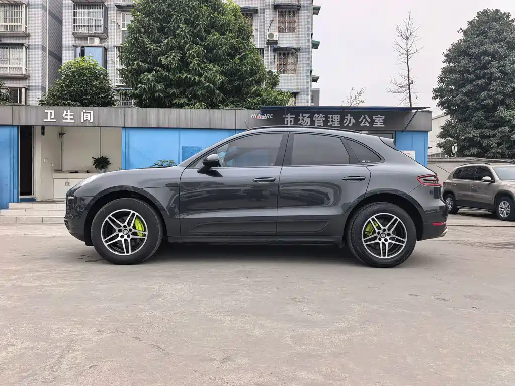 Porsche Macan 2017 Macan 2.0T
