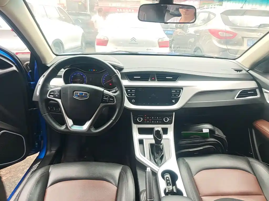 Geely Vision — миниатюра 10