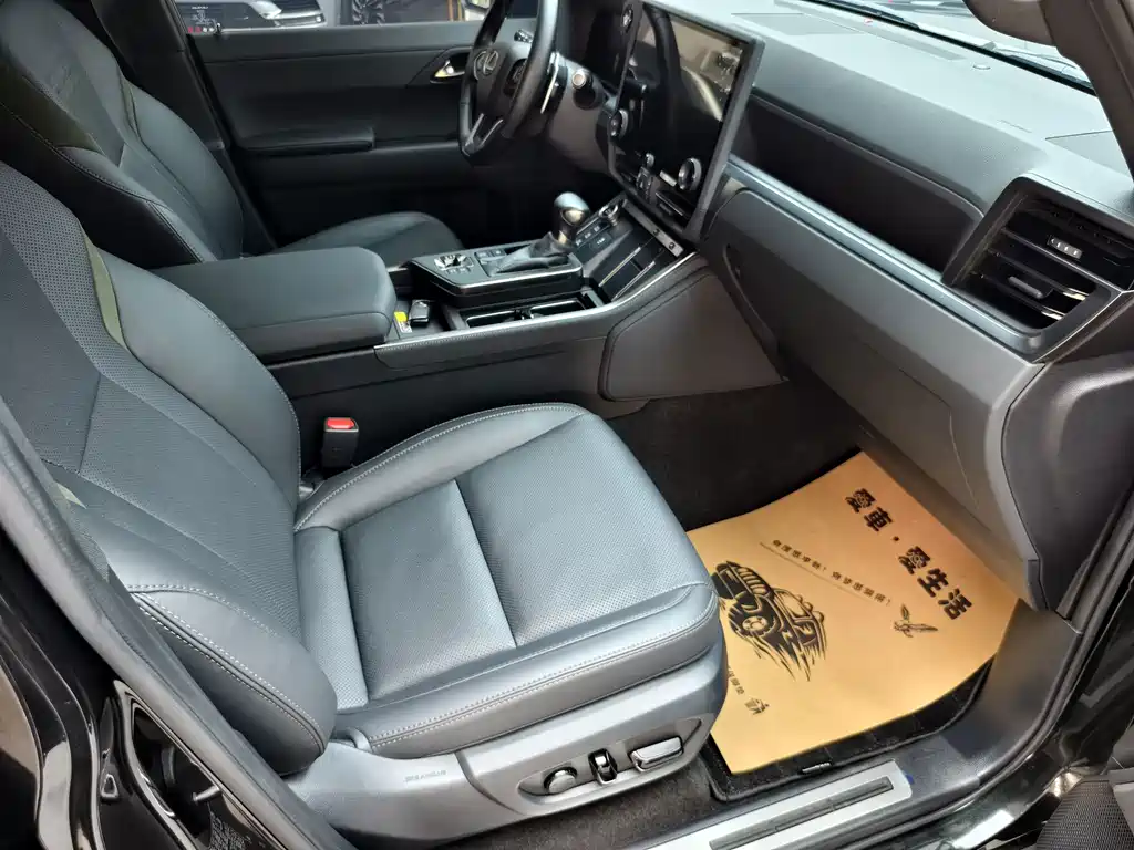 Lexus GX — миниатюра 7