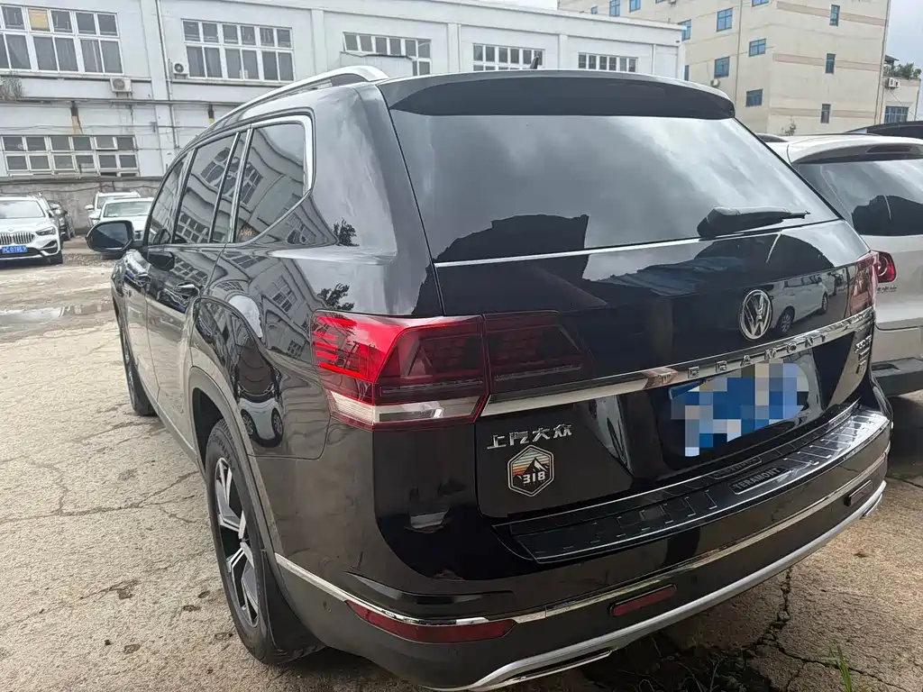 Volkswagen Teramont — миниатюра 10