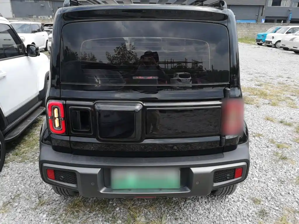 Baojun Yueye — миниатюра 6