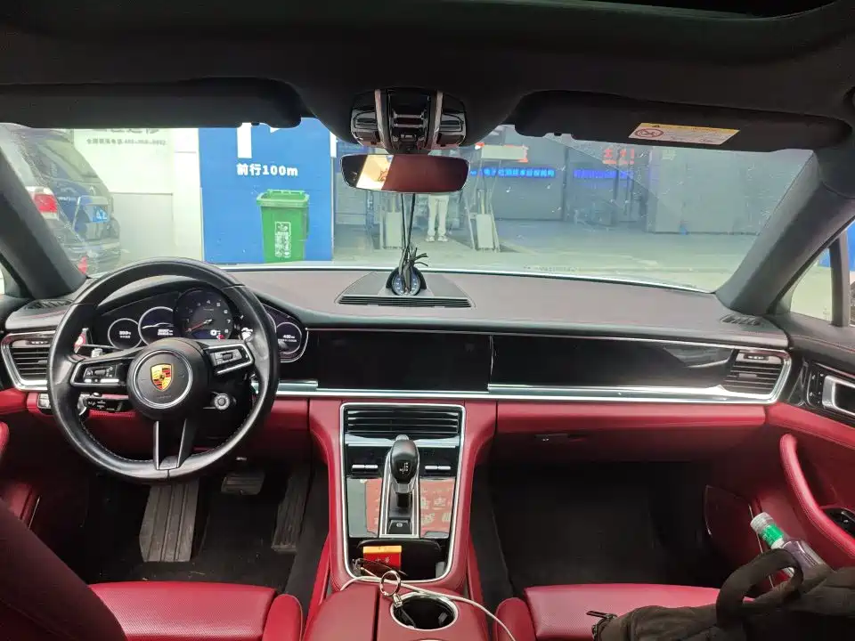 Porsche Panamera — миниатюра 5
