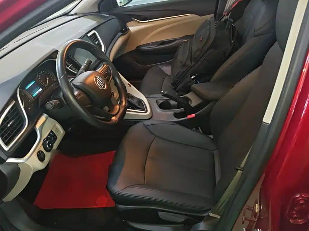 Buick Excelle — миниатюра 15