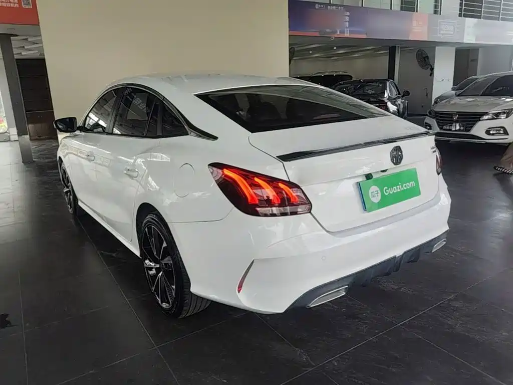 MG MG5 — миниатюра 5