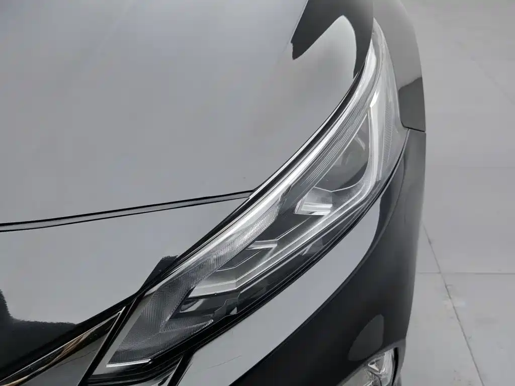 Nissan Teana — миниатюра 7