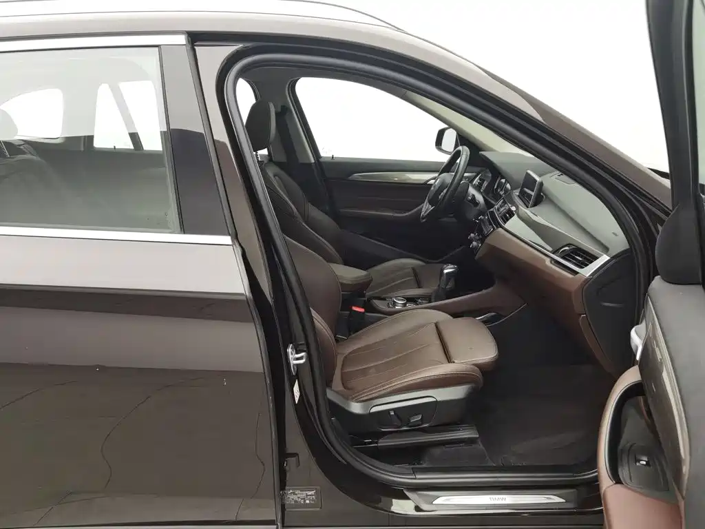 BMW X1 — миниатюра 23