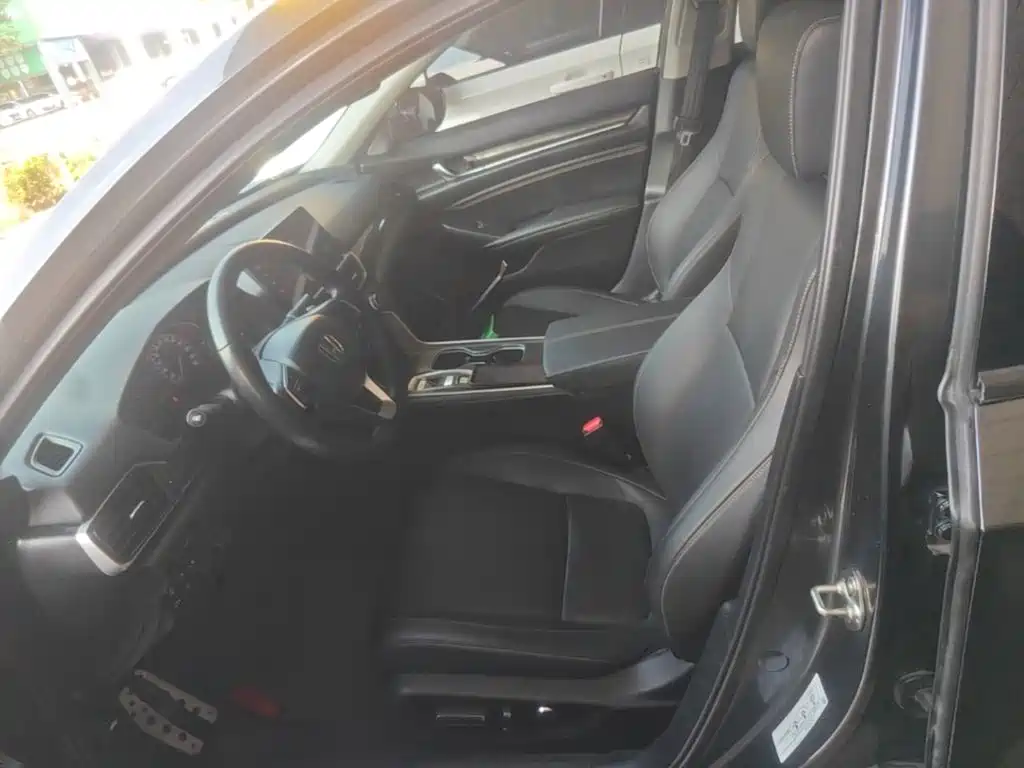 Honda Accord — миниатюра 15