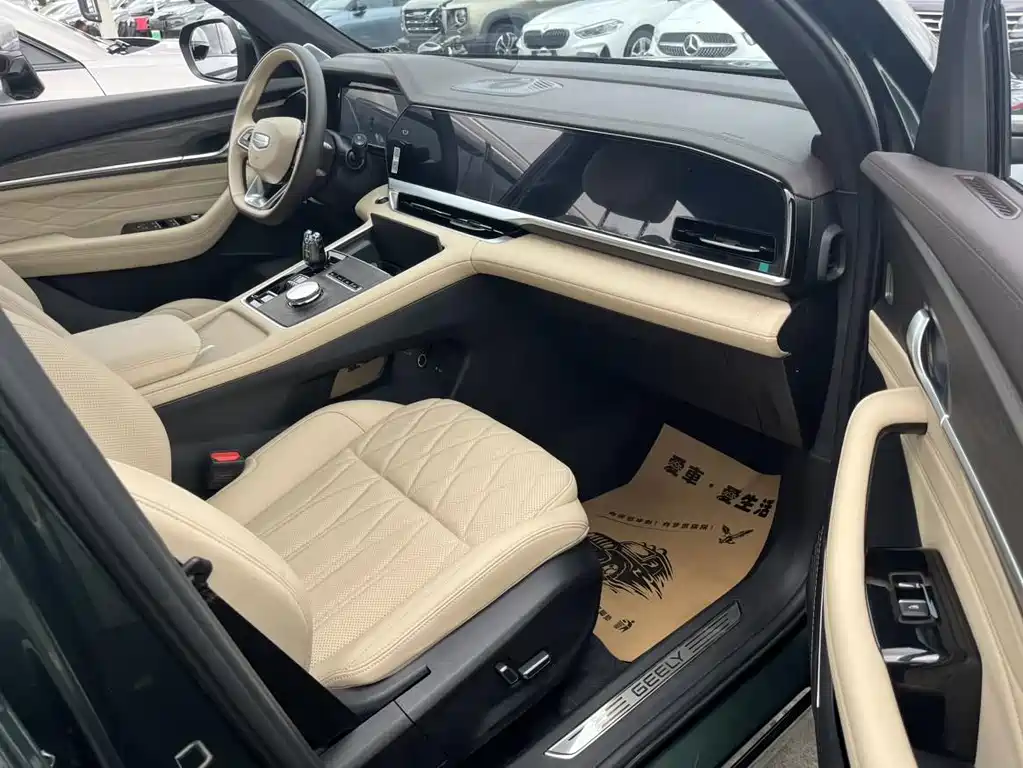 Geely Xingyue L — миниатюра 10