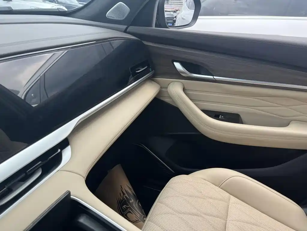 Geely Xingyue L — миниатюра 26