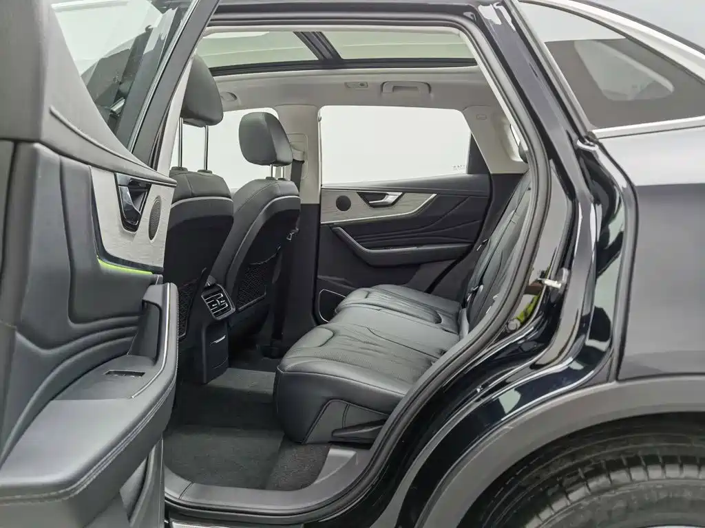 Hongqi Hongqi HS5 — миниатюра 15