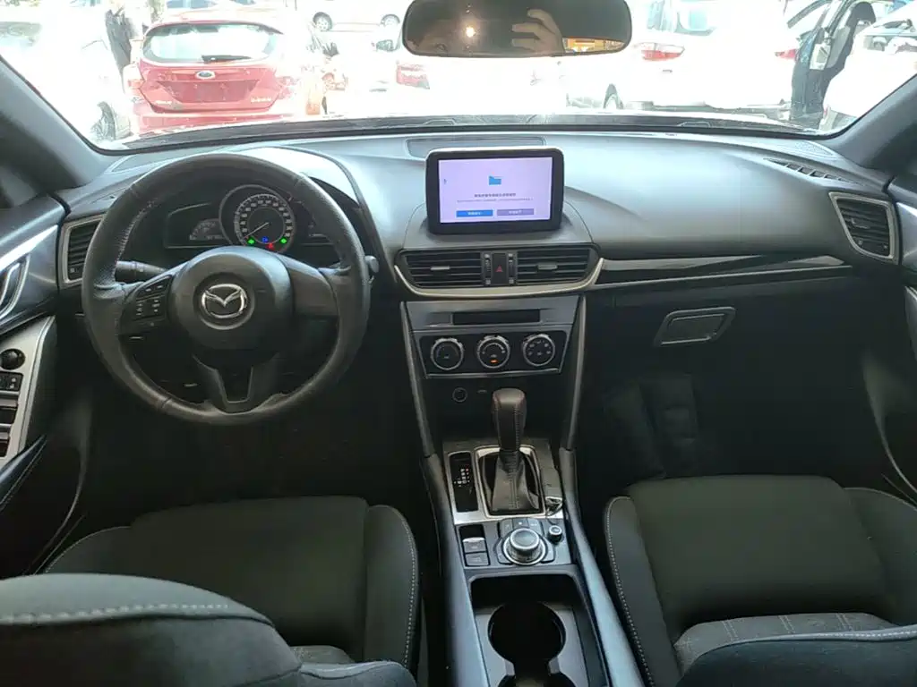 Mazda CX-4 — миниатюра 10