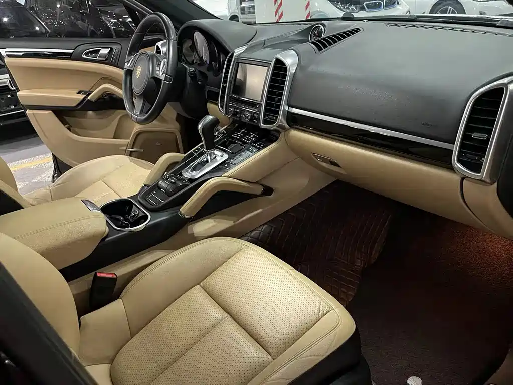 Porsche Cayenne 2011 Cayenne 3.0T