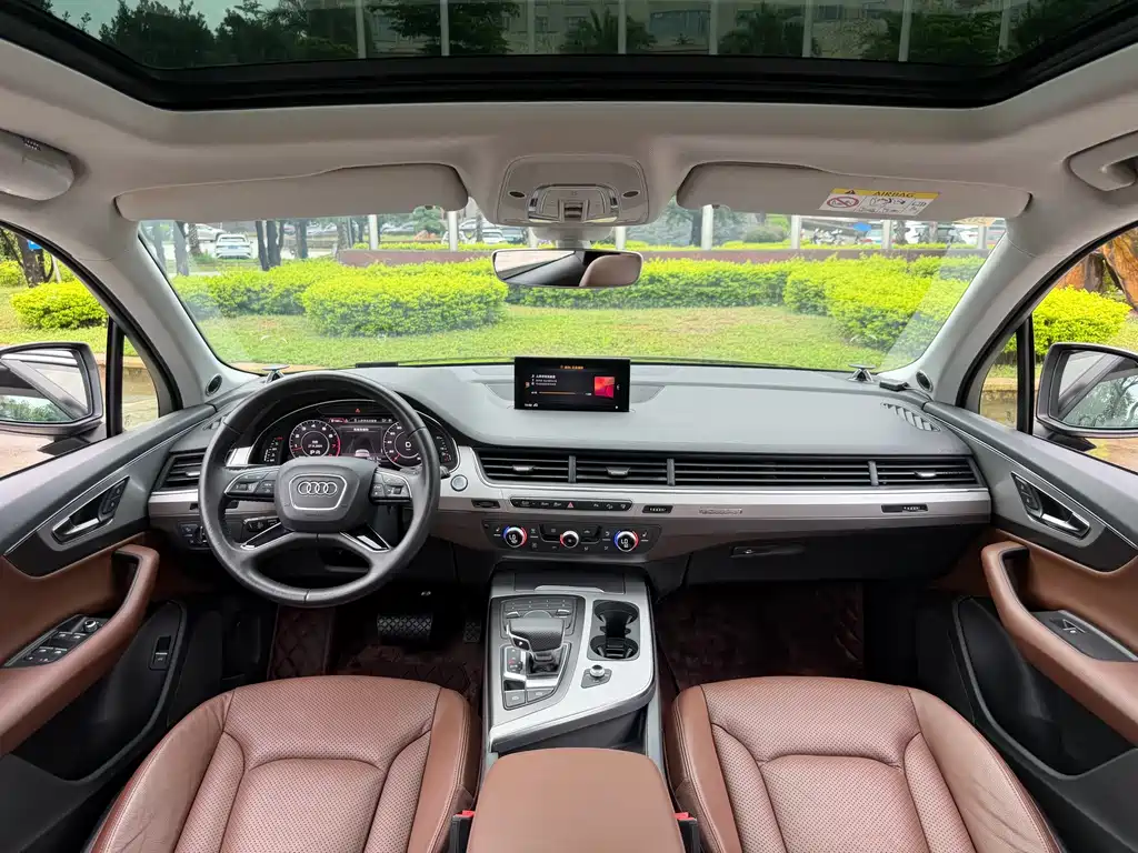 Audi Q7 — миниатюра 15