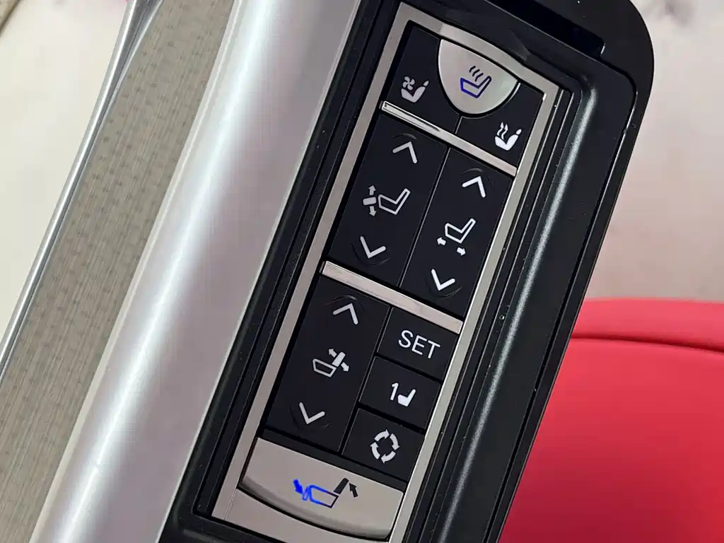 Toyota Sienna — миниатюра 15