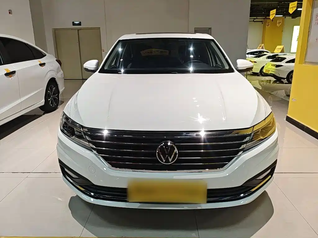 Volkswagen Lavida — миниатюра 3