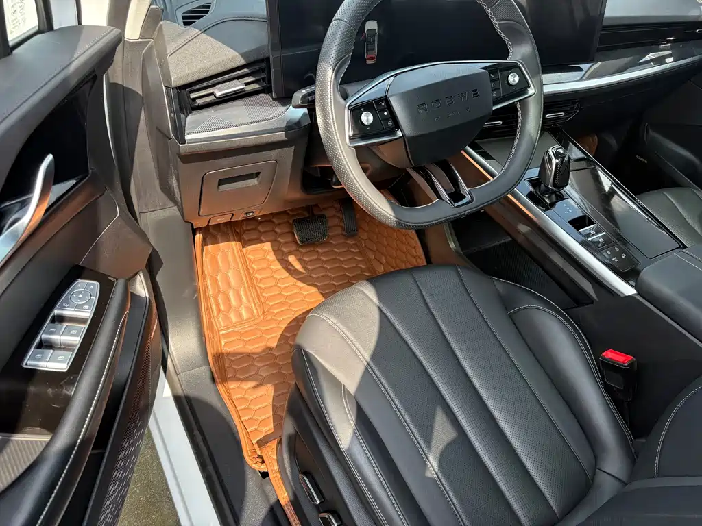 Roewe RX5 MAX — миниатюра 4